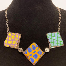 Load image into Gallery viewer, Moroccan Kaleidoscope Necklace
